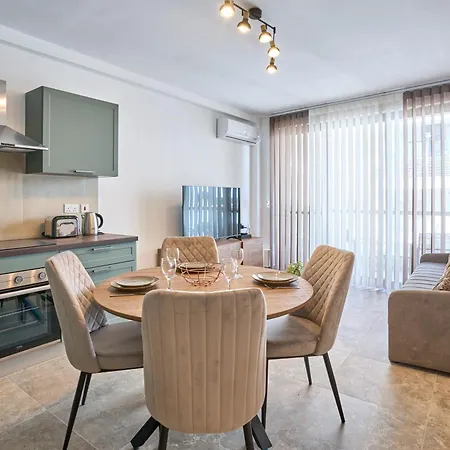 Charming New Modern 1 Bedroom In Swieqi *