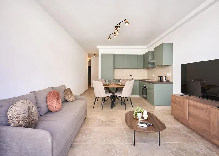 Charming New Modern 1 Bedroom In Swieqi Lägenhet *